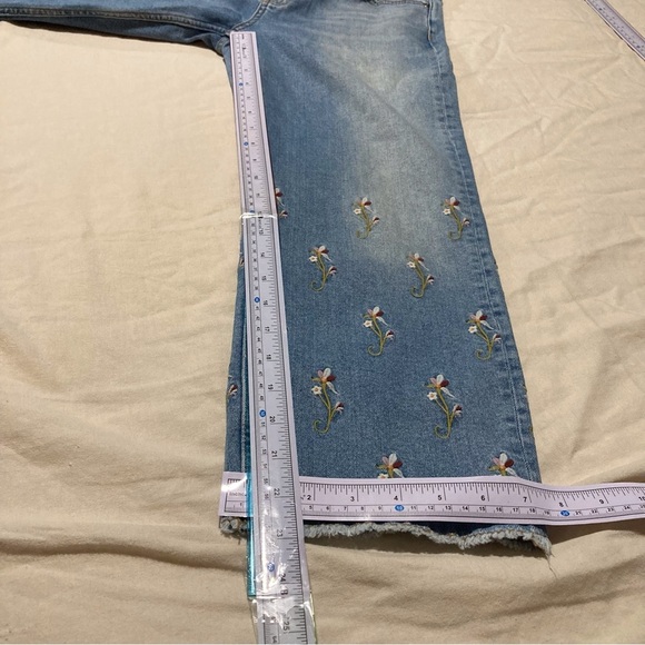 Pilcro and the Letterpress Embroidered Cropped Jeans | Anthropologie - Picture 6 of 16